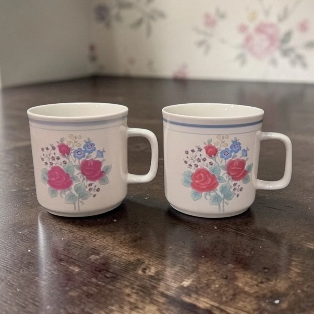 Gibson Style Stoneware Coffee Cups, Purple Blue‎ Rose Design Mugs, Set of 2, Vtg